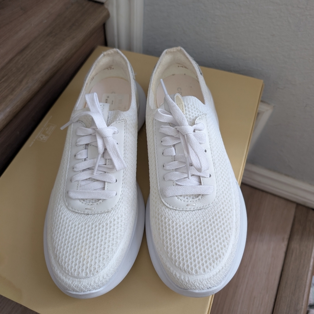 Cole Haan Grand Crosscourt Stitchlite RunOx Sneaker for Women US 8 in White